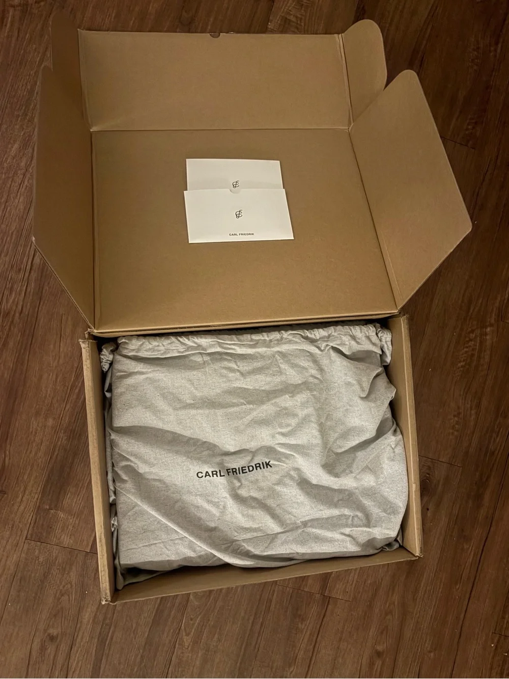 AUTHENTIC Carl Friedrik Overnight NEW WITH TAGS! Open Box- Cognac